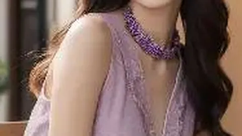 C罗白宫受赞誉：40岁足球巨星与特朗普握手，沙特王储同游白宫