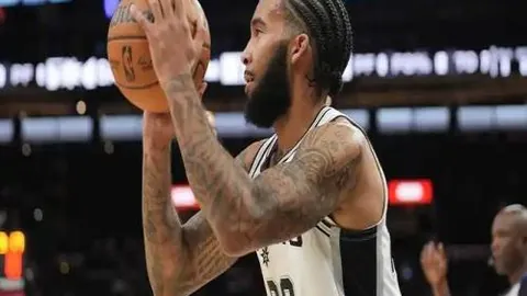 “7连冠狂飙！攻防失衡，揭秘高比分背后的秘密冲击战！”